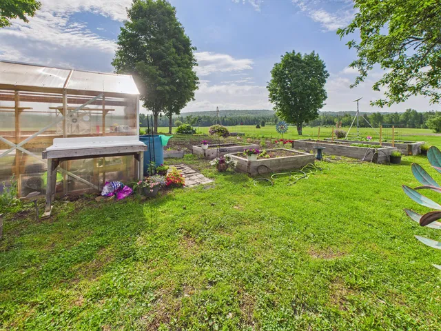 $965,000 | 325 W Road, New Sweden, ME 04762