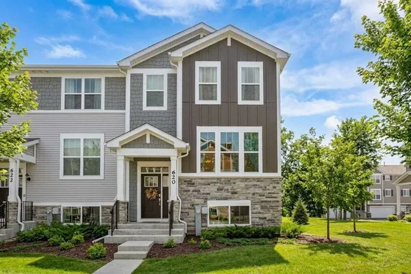 $2,995 | 620 Wolverine Drive, Aurora, IL 60502