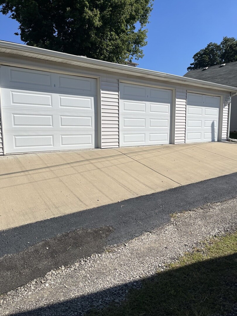 1310 Belleview Avenue Joliet, IL 60436 - Photo 9 of 9 a view of outdoor space and a garage