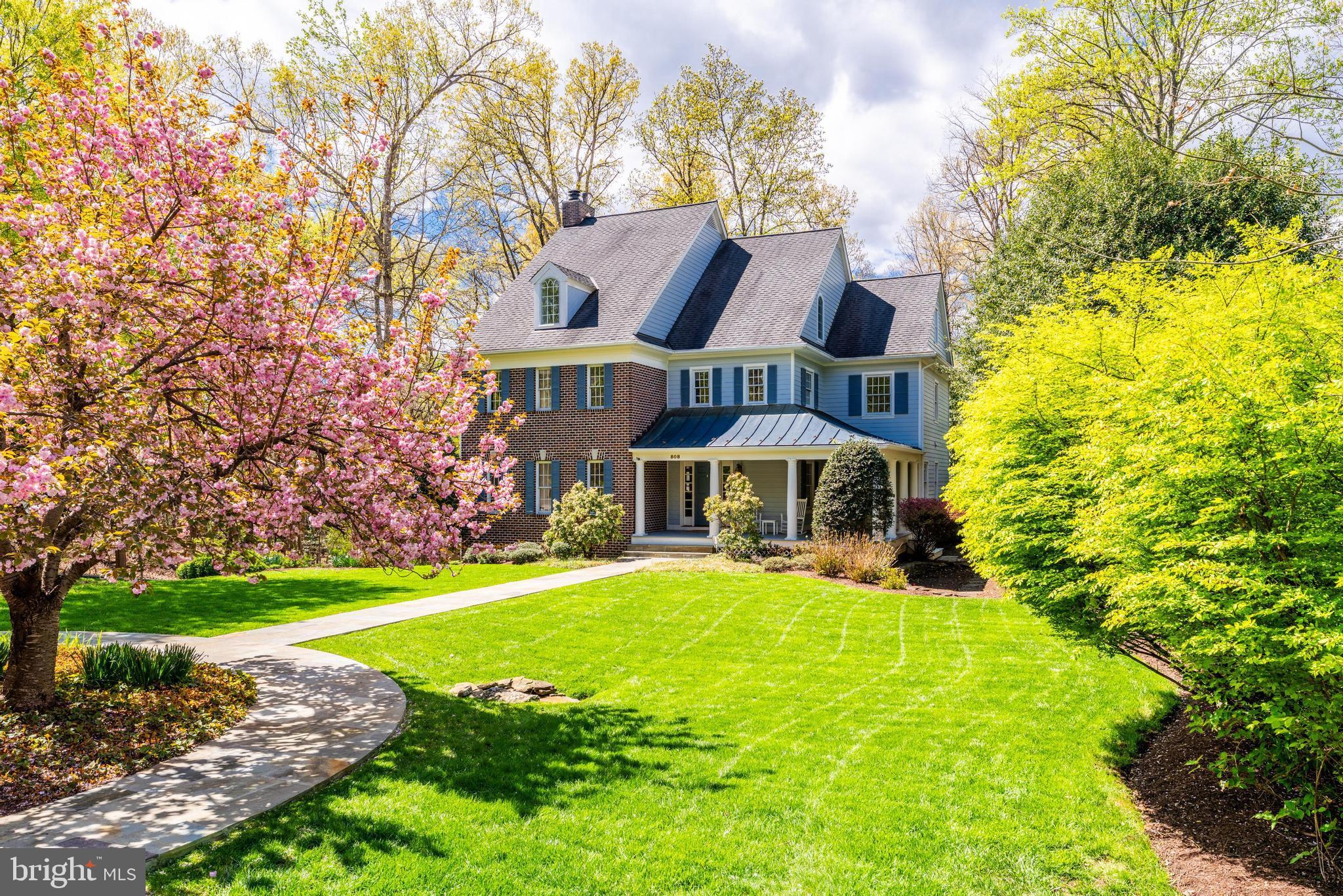 808 Crews Road Great Falls, VA 22066 - Photo 2 of 80 Gallery Image 2