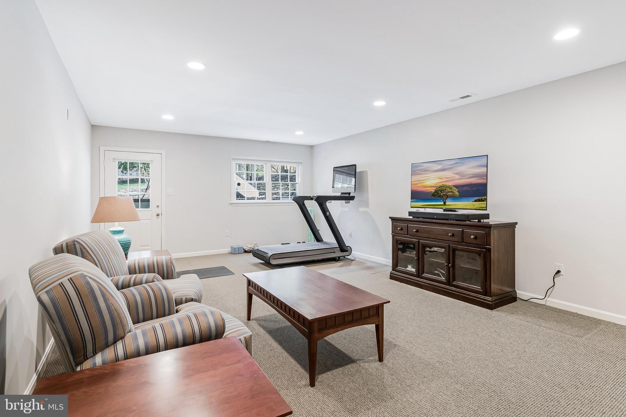 808 Crews Road Great Falls, VA 22066 - Photo 56 of 80 Gallery Image 56