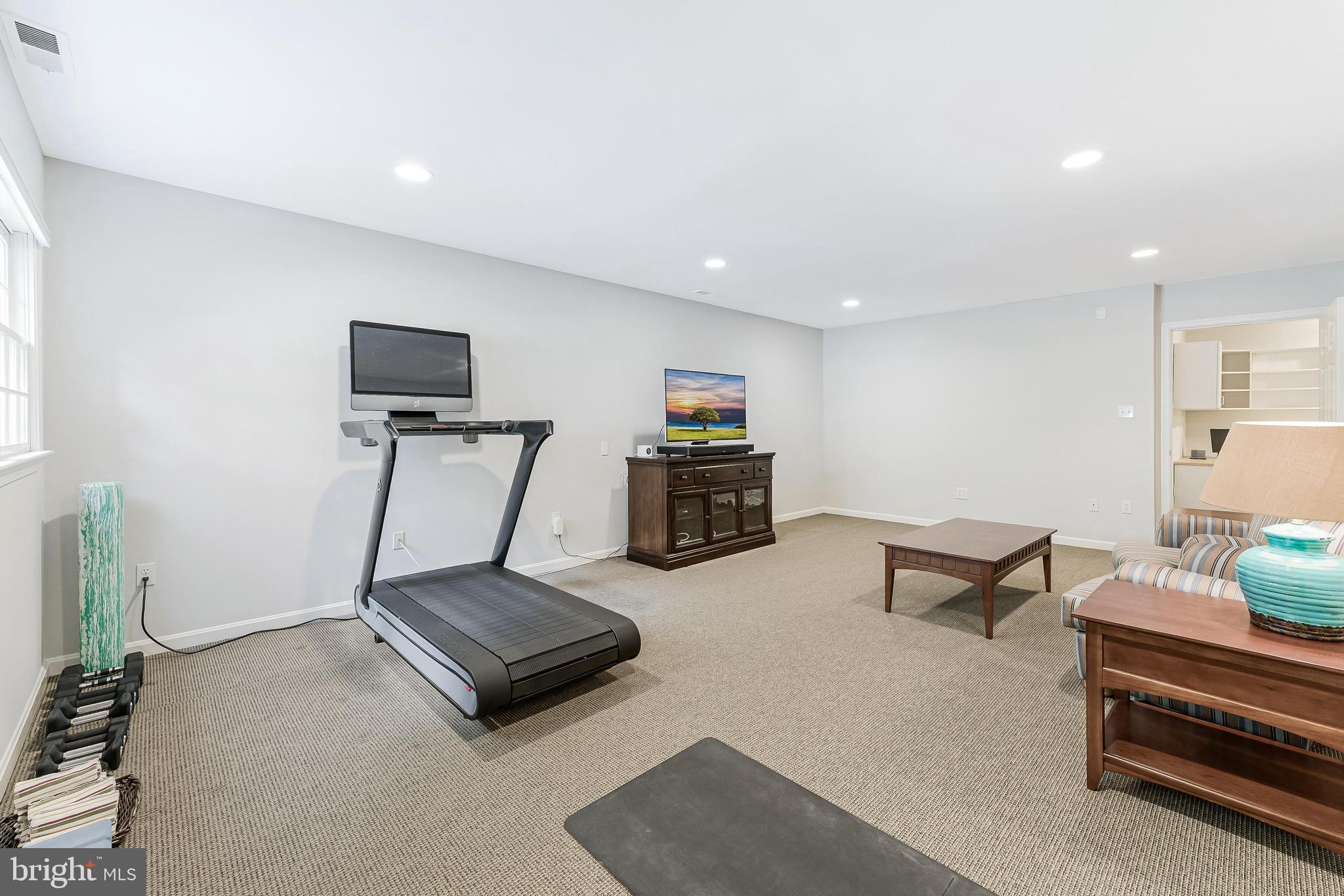 808 Crews Road Great Falls, VA 22066 - Photo 57 of 80 Gallery Image 57