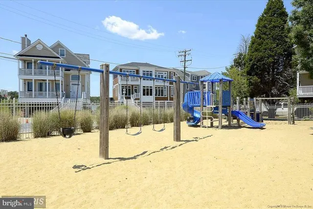 $4,500 | 1330 Washington Drive, Annapolis, MD 21403