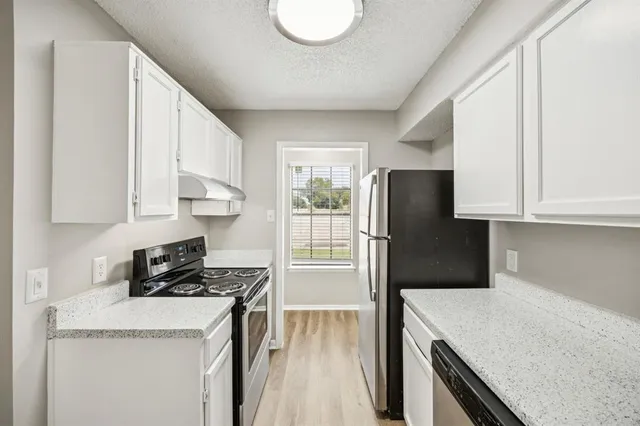 $1,195 | 8109 Silver Creek Road, Unit D, White Settlement, TX 76108