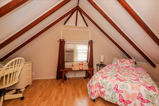 $899,900 | 3607 Irwin Avenue | Kingsbridge