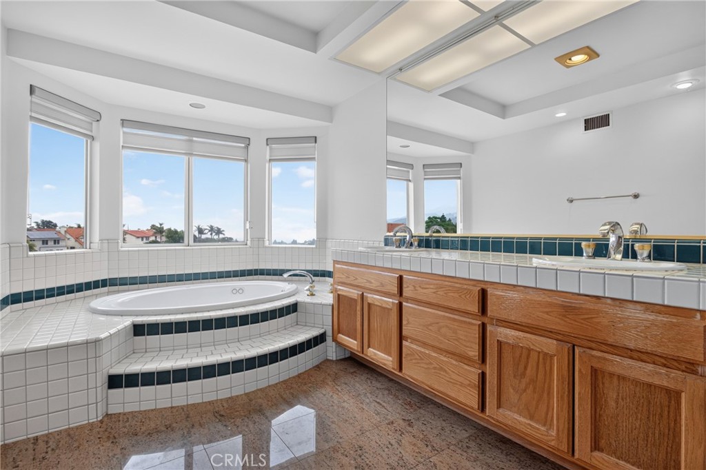 12056 Stone Gate Way Porter Ranch, CA 91326 - Photo 13 of 70