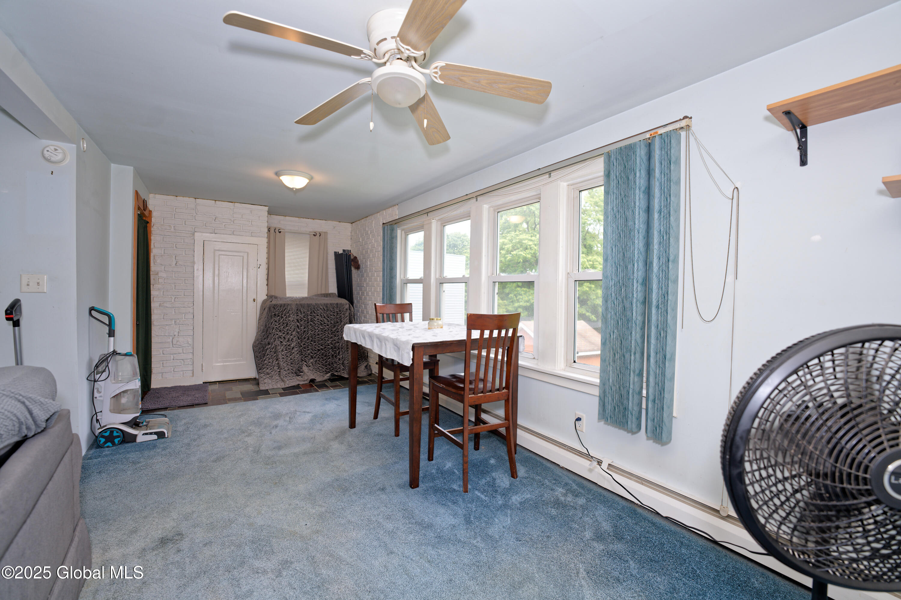 155 3rd Avenue Rensselaer, NY 12144 - Photo 6 of 17 2 Greatroom 4