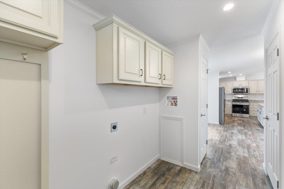 48 Nelson Street Salem, NH 03079 - Photo 15 of 32