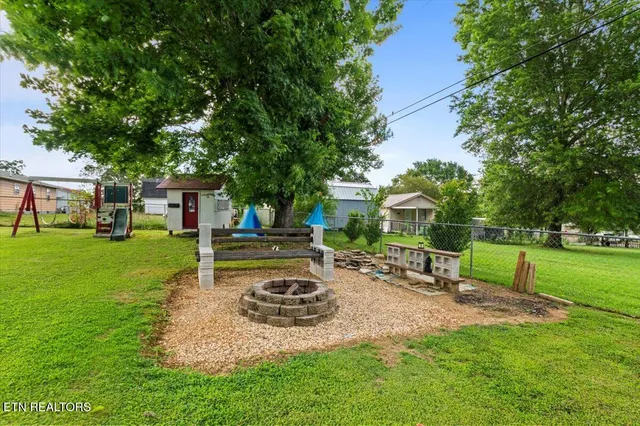 $215,000 | 214 Higdon Lane, La Follette, TN 37766