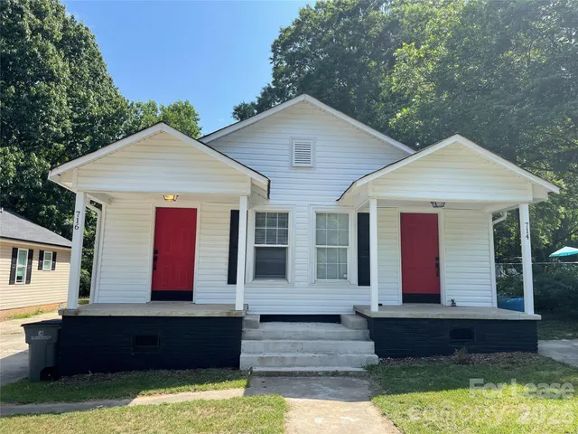 $950 | 716 Broad Street, Kannapolis, NC 28081
