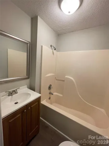 $950 | 716 Broad Street, Kannapolis, NC 28081