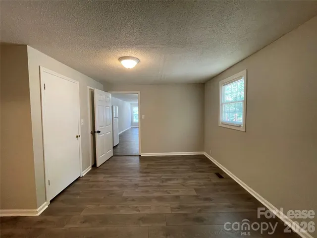 $950 | 716 Broad Street, Kannapolis, NC 28081