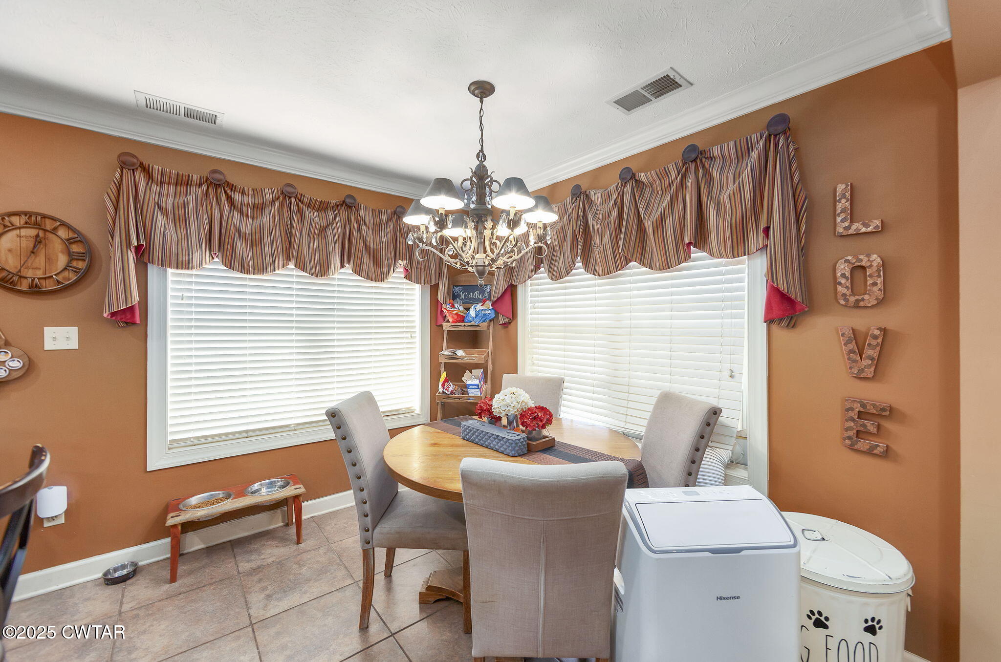 226 Fawn Ridge Lane Medina, TN 38355 - Photo 8 of 22 a dining room with furniture and window