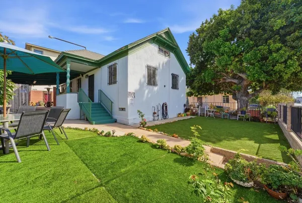 $3,000 | 2428 K Street, San Diego, CA 92102