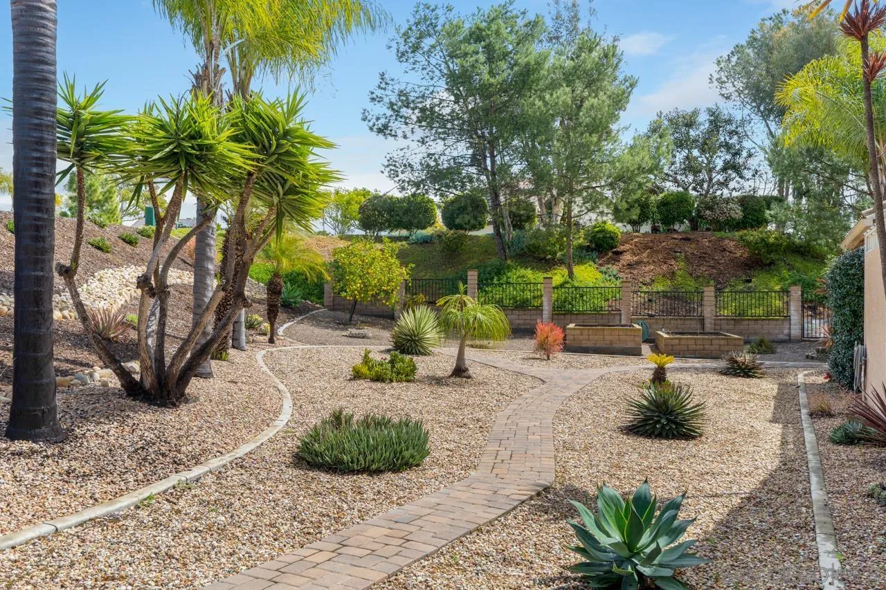 12245 Malabar Drive Poway, CA 92064 - Photo 8 of 43 a park view with a sitting space