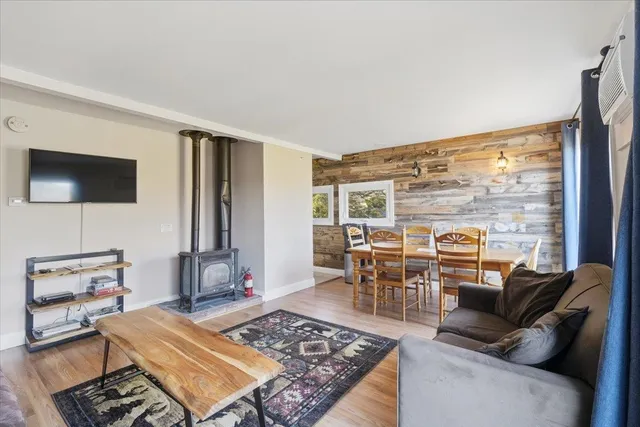 $359,000 | 197 Mountainside Drive, Unit A302, Stowe, VT 05672