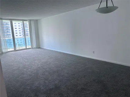 $280,000 | 19380 Collins Avenue, Unit 712, Sunny Isles Beach, FL 33160
