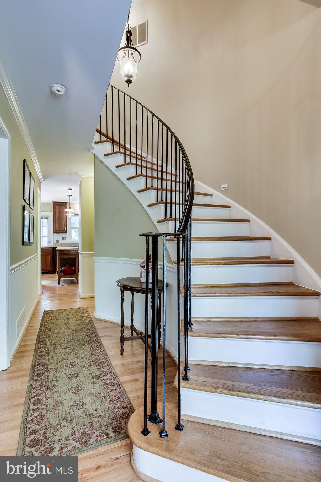 1805 Wainwright Drive Reston, VA 20190 - Photo 26 of 45