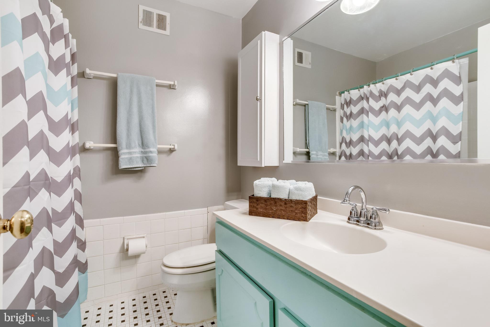 1805 Wainwright Drive Reston, VA 20190 - Photo 30 of 45