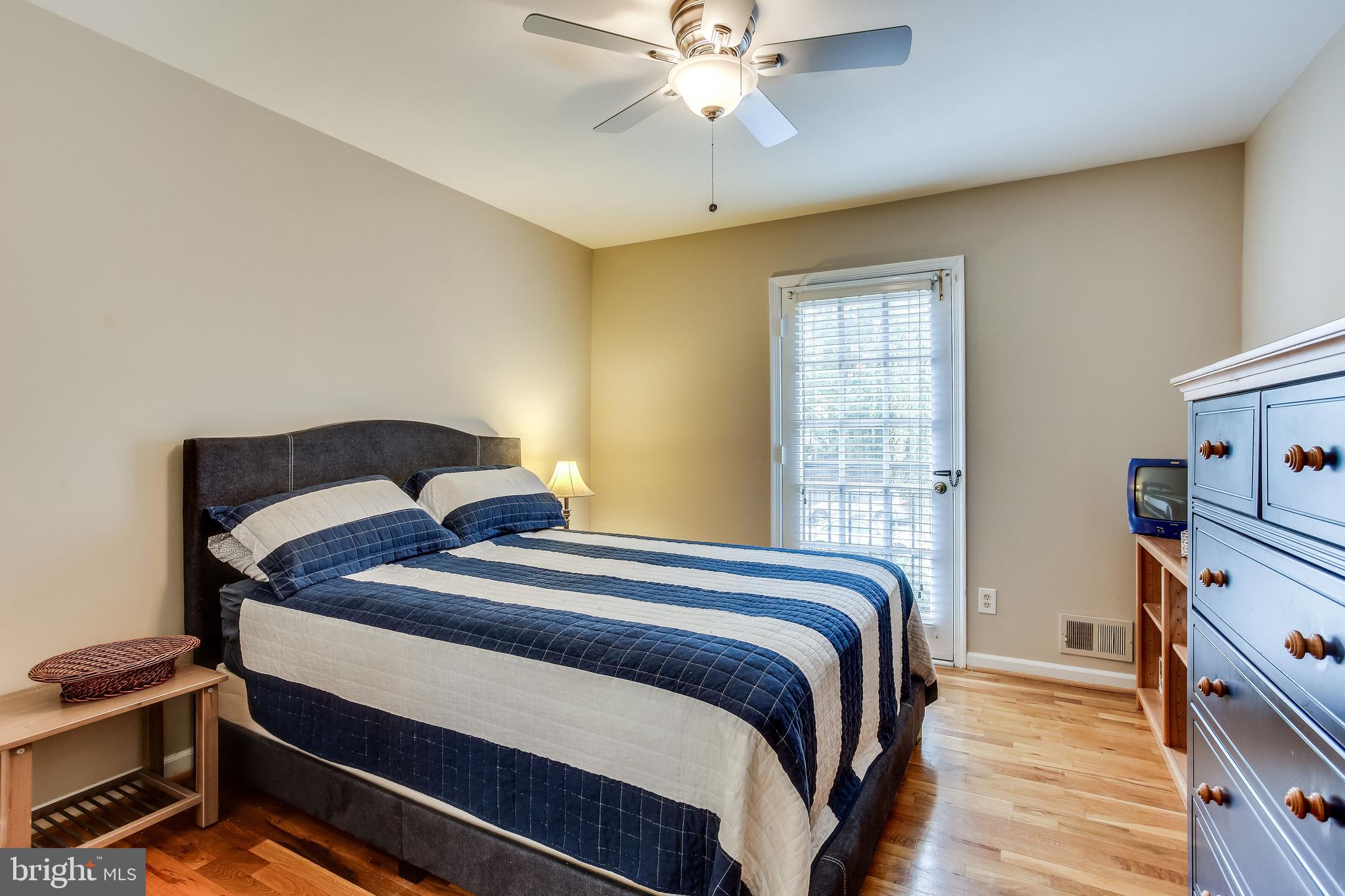 1805 Wainwright Drive Reston, VA 20190 - Photo 36 of 45