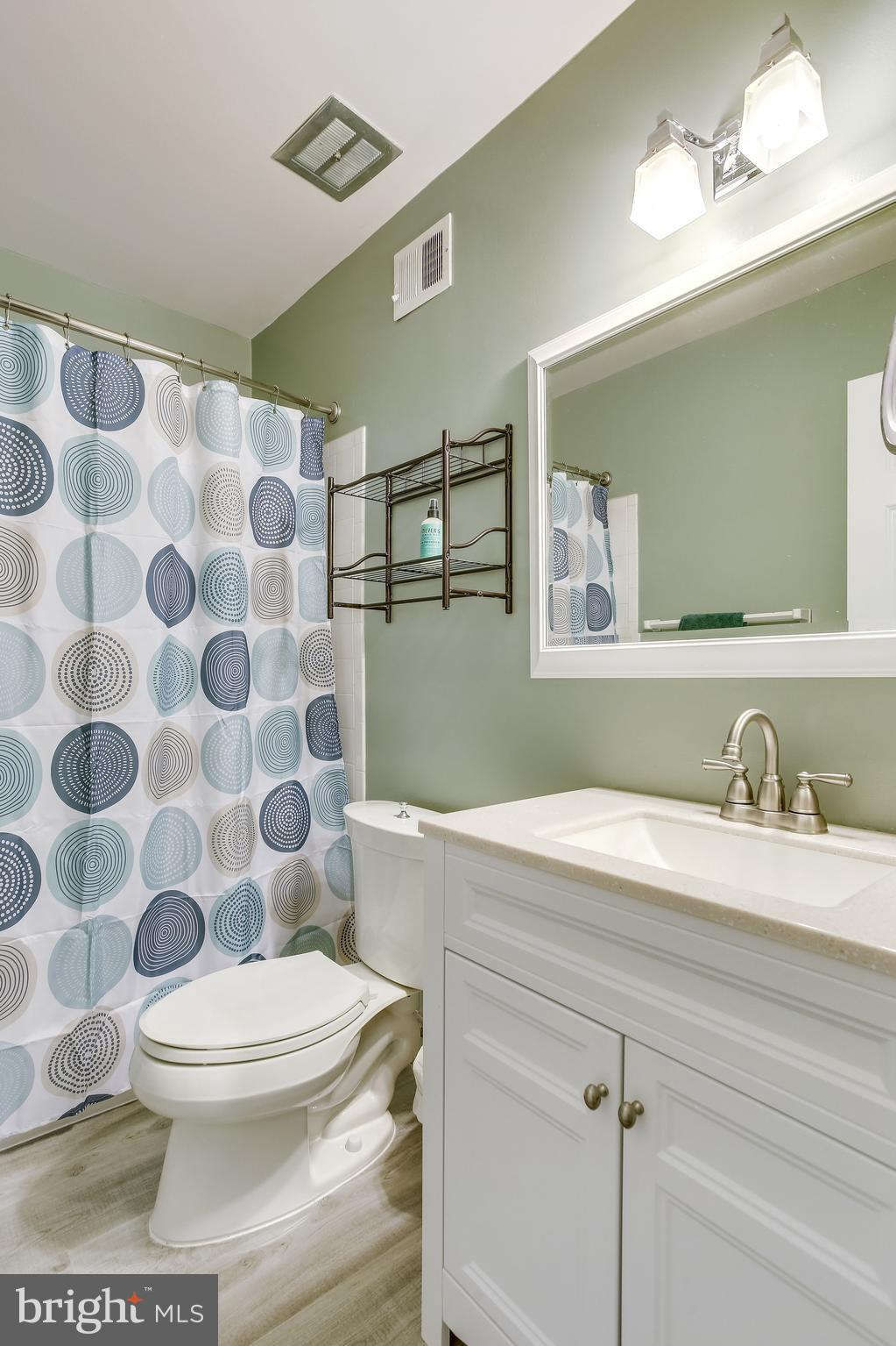 1805 Wainwright Drive Reston, VA 20190 - Photo 37 of 45
