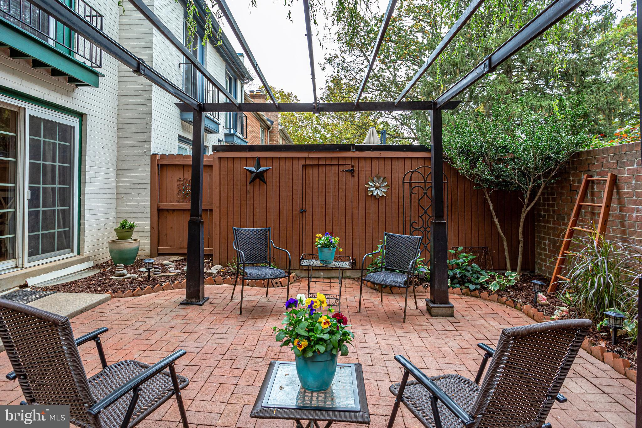 1805 Wainwright Drive Reston, VA 20190 - Photo 40 of 45