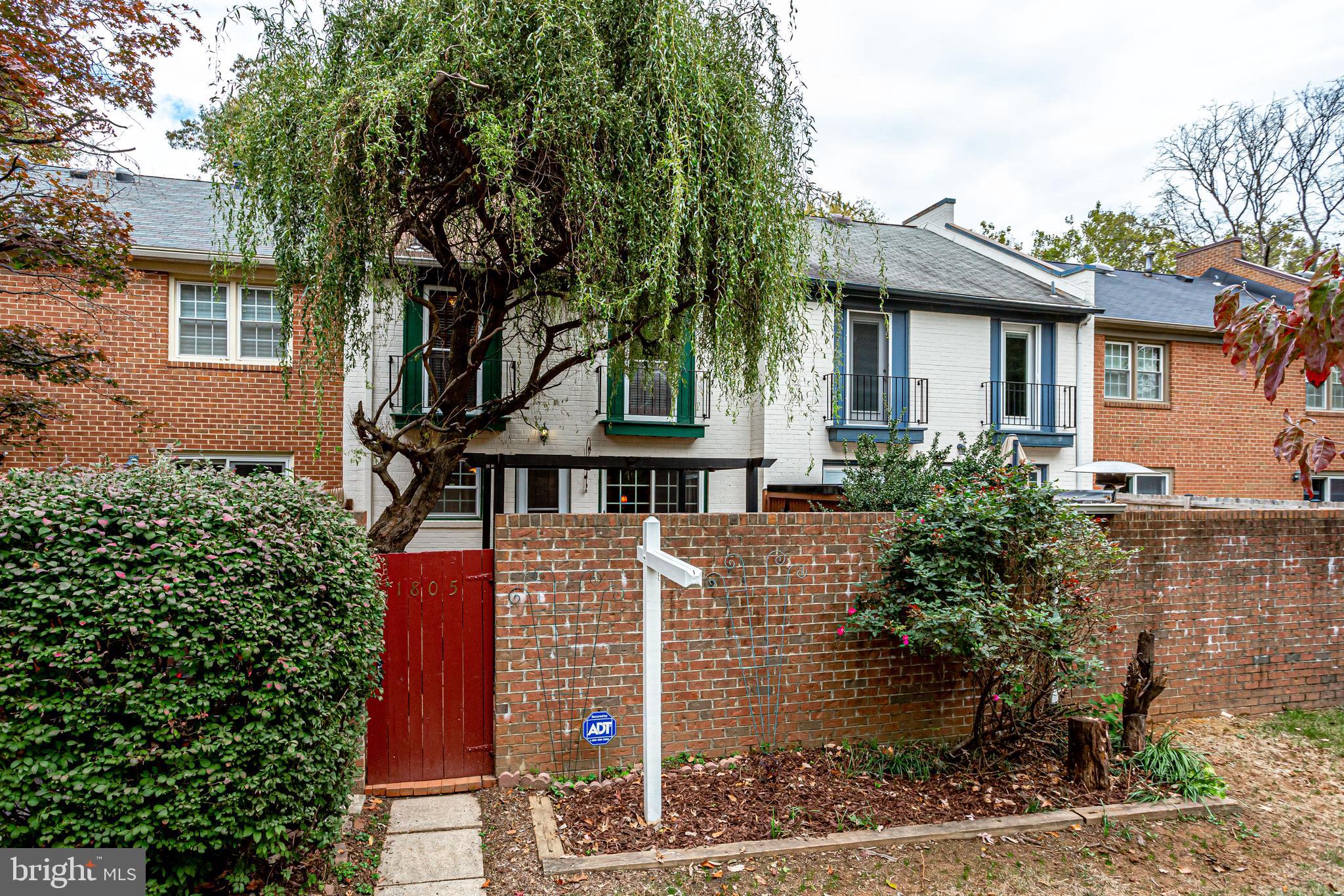 1805 Wainwright Drive Reston, VA 20190 - Photo 42 of 45