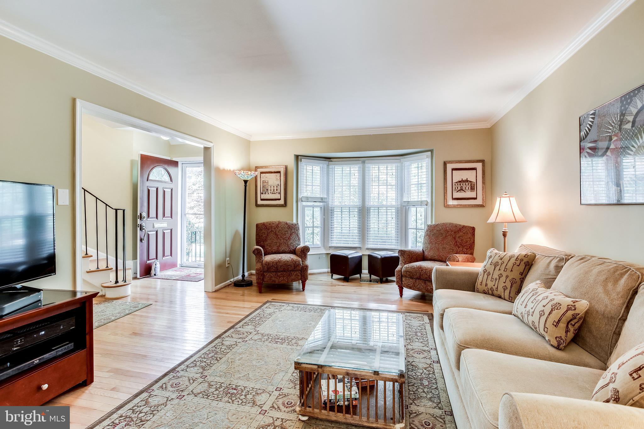 1805 Wainwright Drive Reston, VA 20190 - Photo 6 of 45