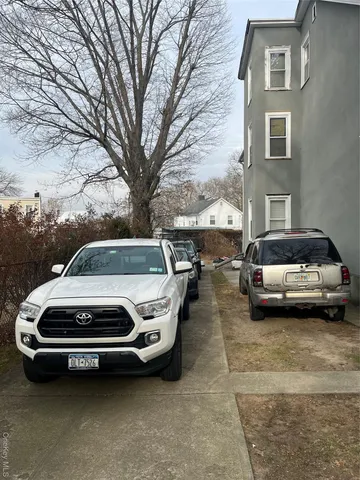 $1,050,000 | 149 West Kingsbridge Road, Mount Vernon, NY 10550