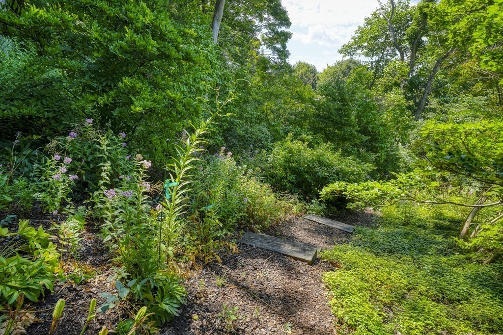 29 Boston Road Groton, MA 01450 - Photo 4 of 31