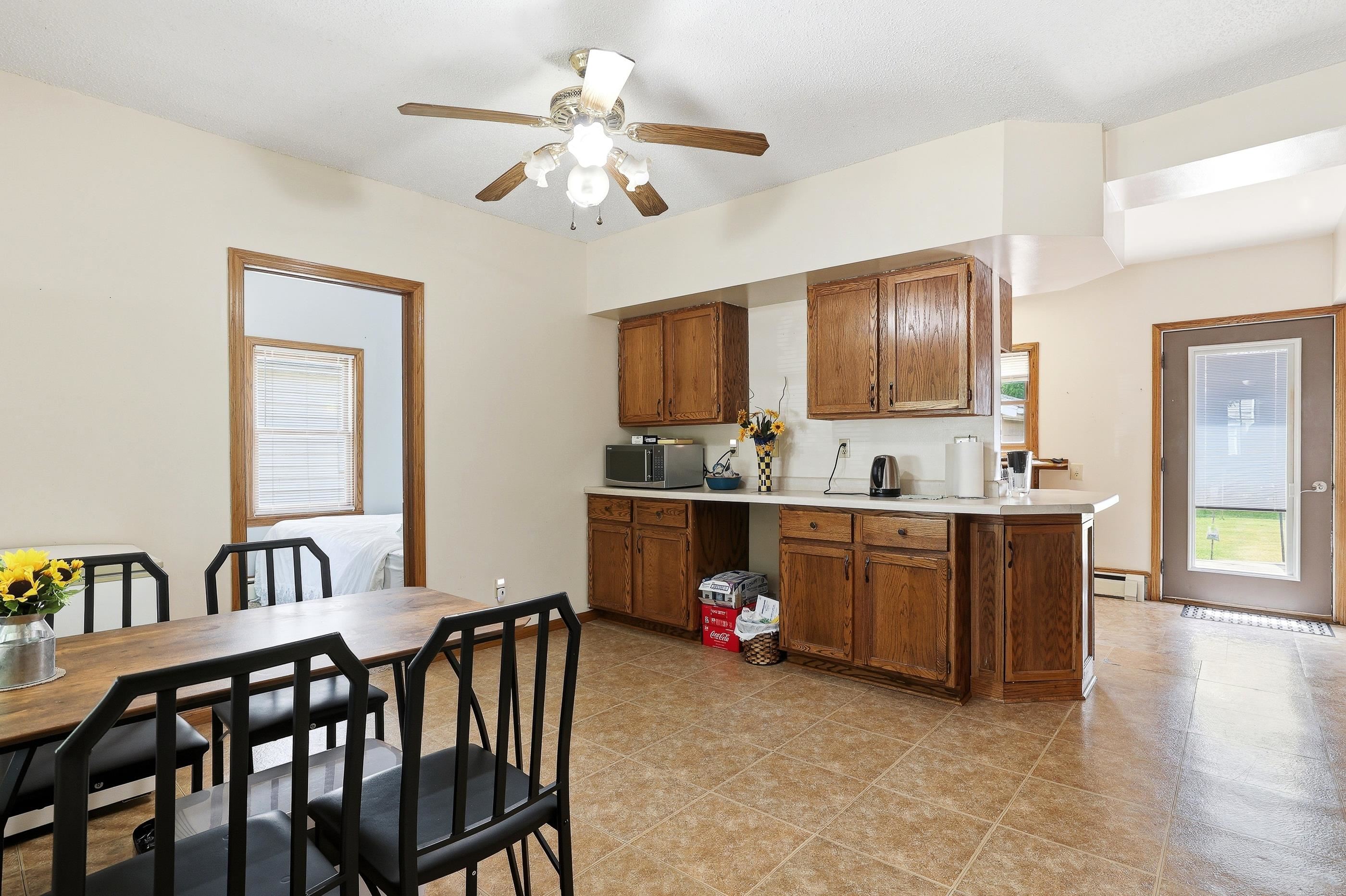 1932 Prairie Street Stevens Point, WI 54481 - Photo 6 of 33