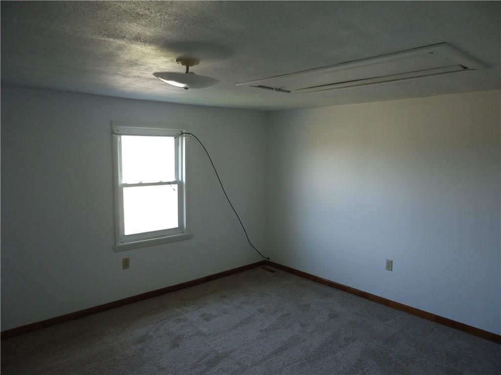 176 Simpson Road Greensburg, PA 15601 - Photo 17 of 25 Gallery Image 17