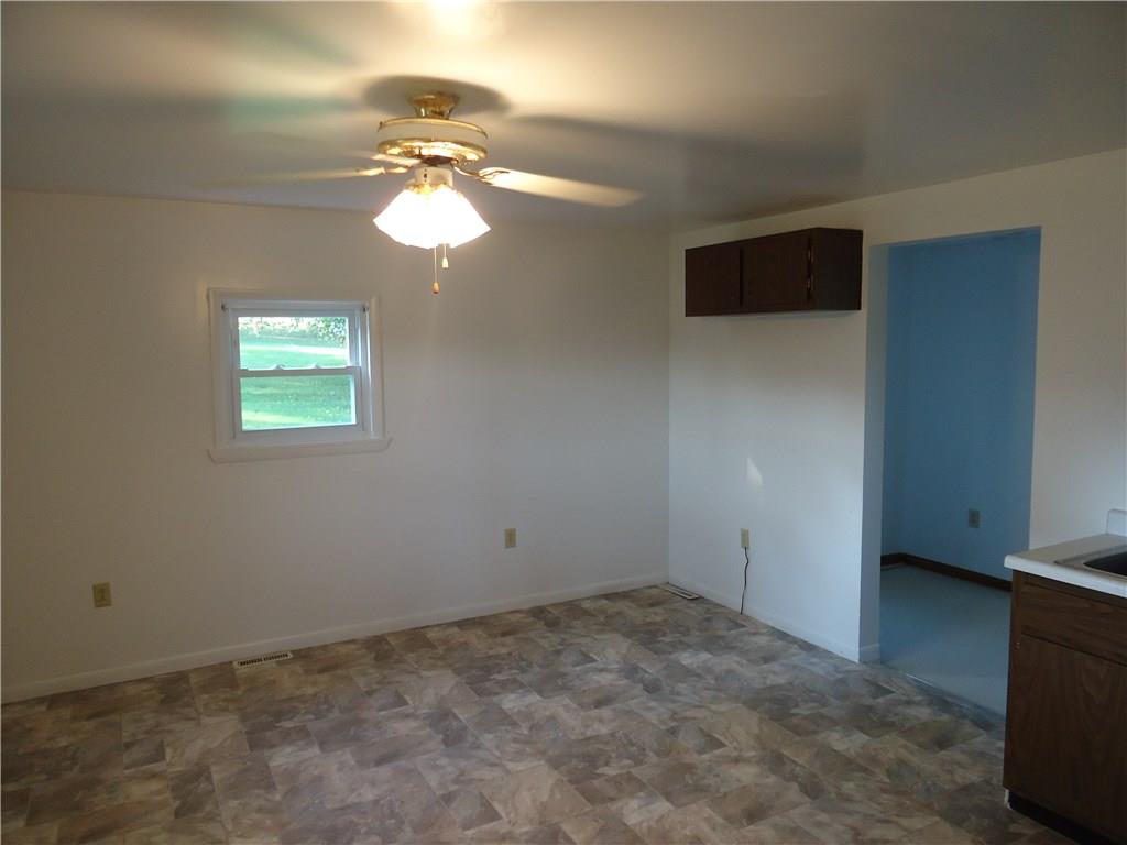 176 Simpson Road Greensburg, PA 15601 - Photo 7 of 25 Gallery Image 7