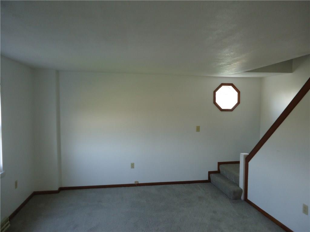 176 Simpson Road Greensburg, PA 15601 - Photo 10 of 25 Gallery Image 10