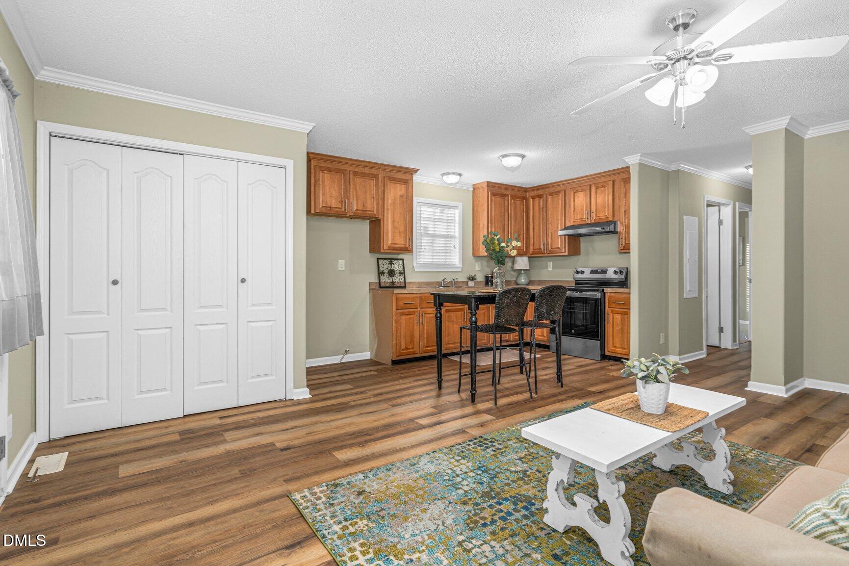 311 West Franklin Street Spring Hope, NC 27882 - Photo 5 of 14 007-311WestFranklinStreet-SpringHope-NC-