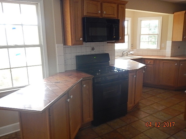 601 Hammett Store Road Lyman, SC 29365 - Photo 5 of 22