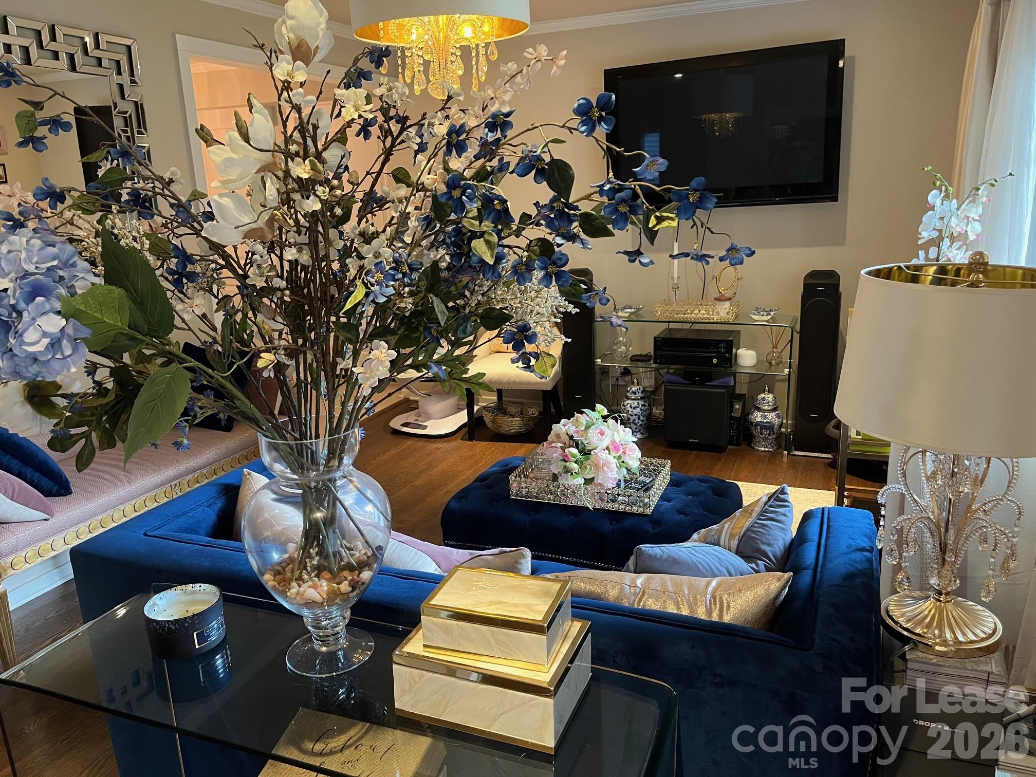 544 Manhasset Road Charlotte, NC 28209 - Photo 3 of 21