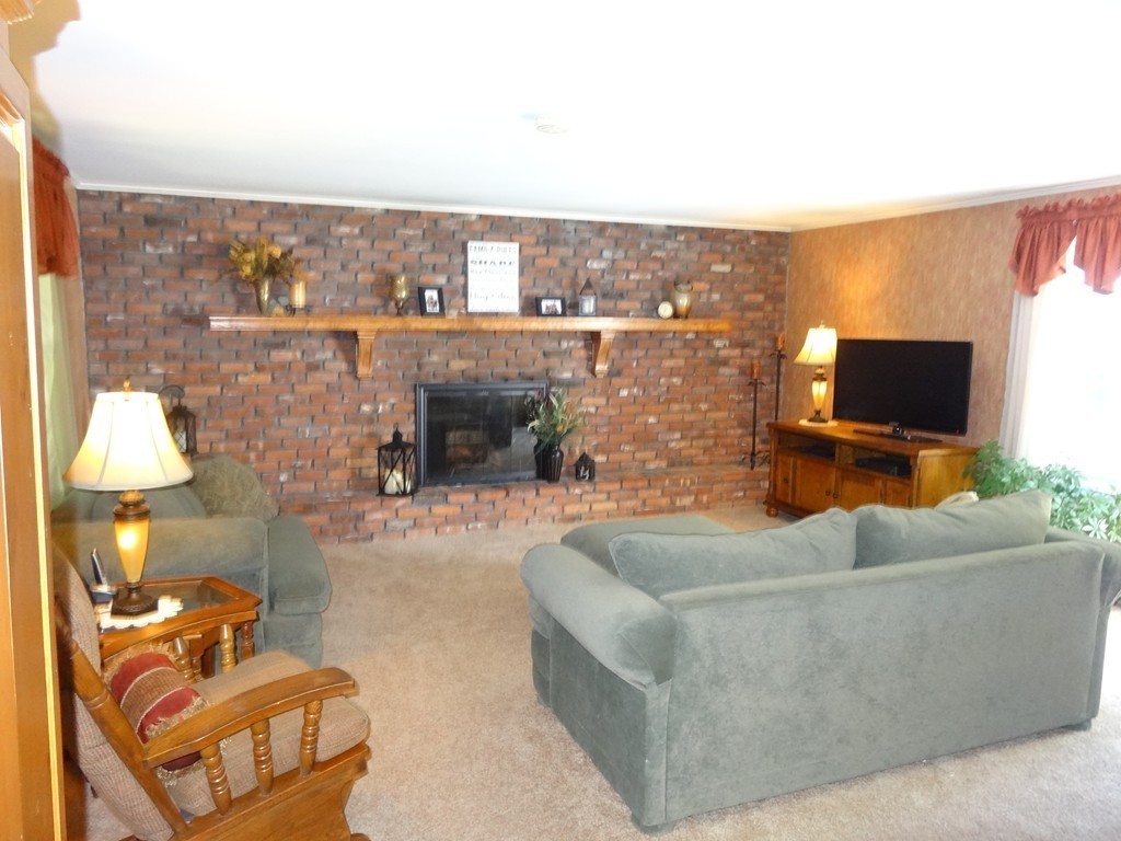 160 Spring Street Athol, MA 01331 - Photo 11 of 30 Gallery Image 11