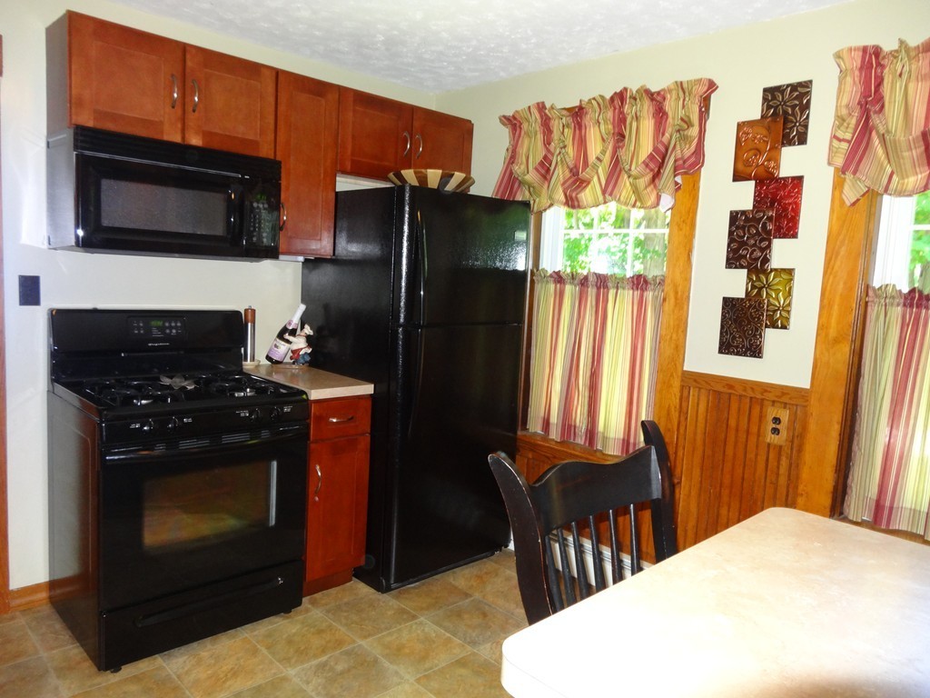160 Spring Street Athol, MA 01331 - Photo 6 of 30 Gallery Image 6