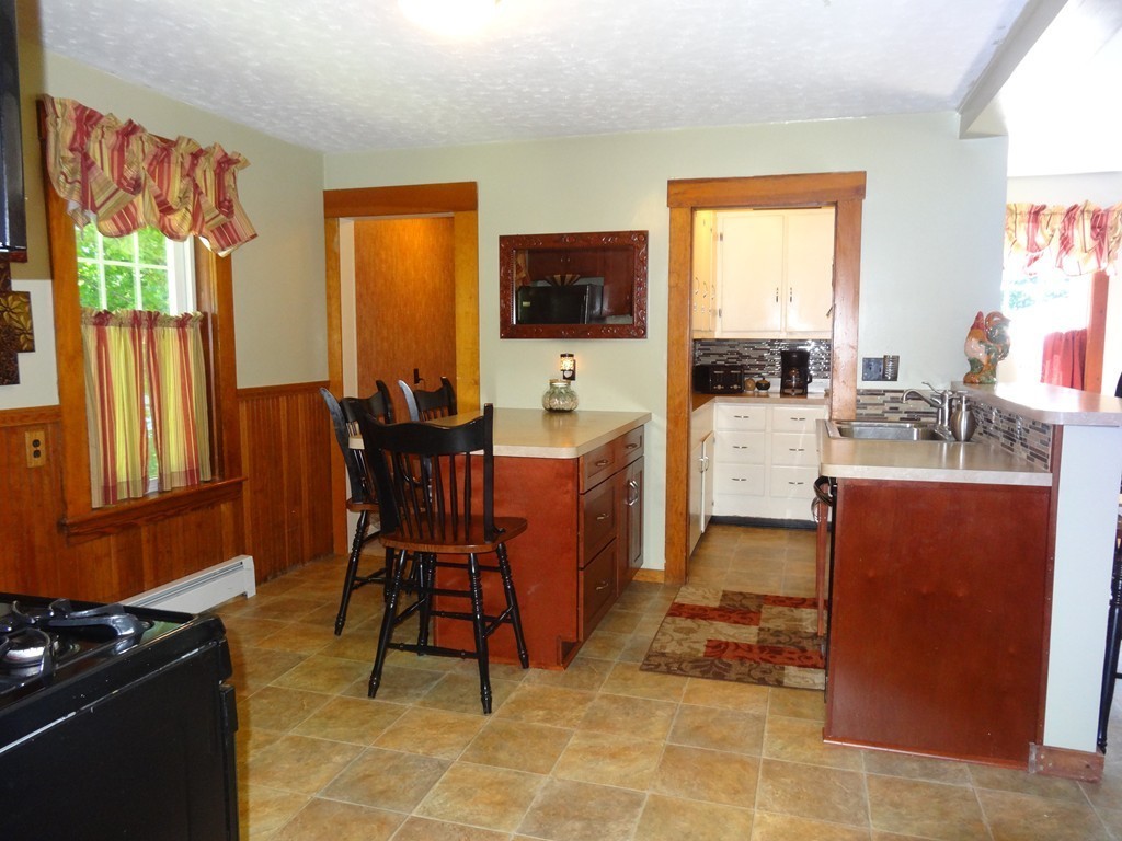 160 Spring Street Athol, MA 01331 - Photo 7 of 30 Gallery Image 7