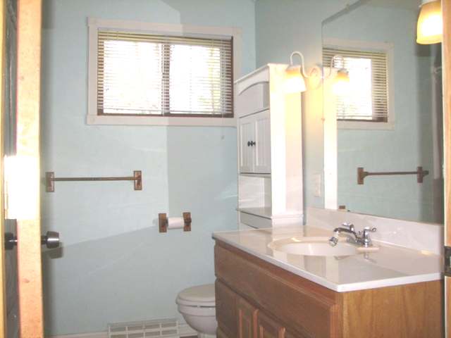 4751 Barbara Street Rhinelander, WI 54501 - Photo 8 of 10 Gallery Image 8