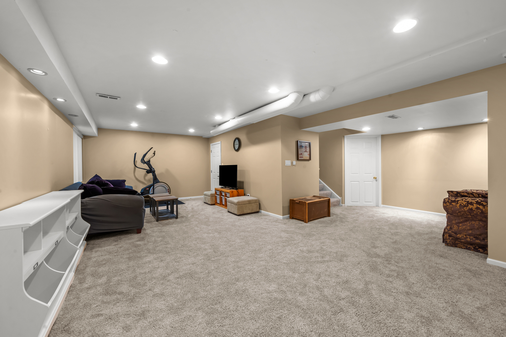 724 Samson Way Northbrook, IL 60062 - Photo 14 of 21
