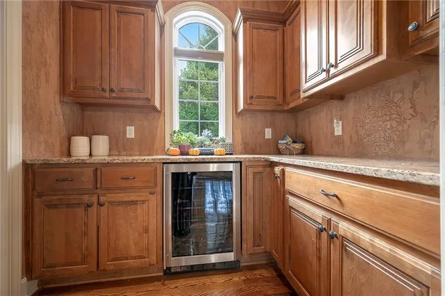 $619,000 | 21430 West 112th Terrace, Olathe, KS 66061