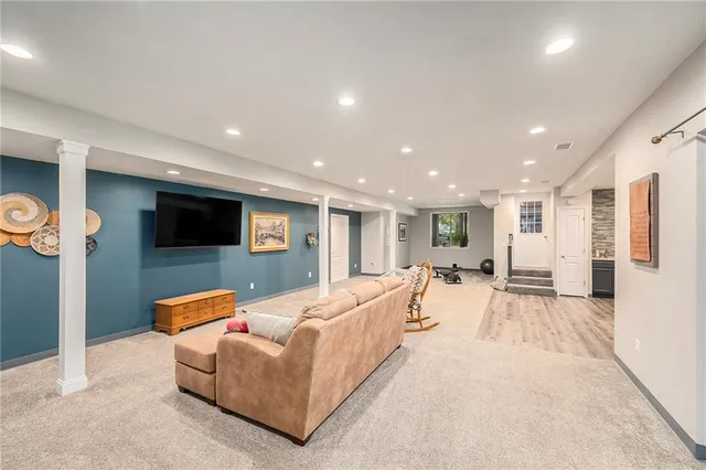 $619,000 | 21430 West 112th Terrace, Olathe, KS 66061