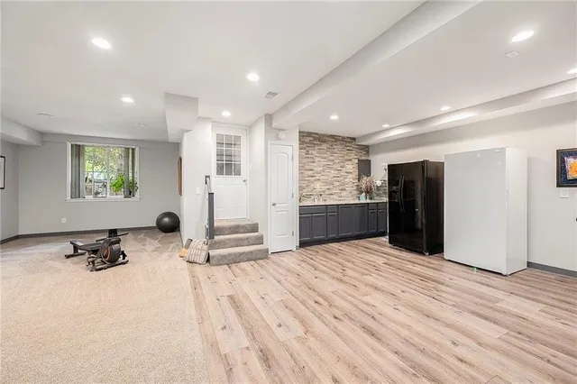 $619,000 | 21430 West 112th Terrace, Olathe, KS 66061