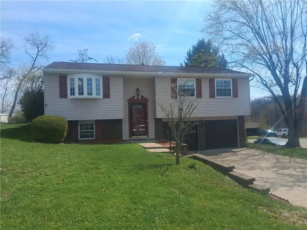 $2,200 | 117 Melody Drive, West Mifflin, PA 15122