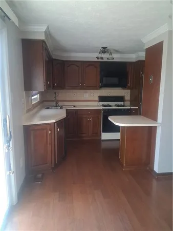 $2,200 | 117 Melody Drive, West Mifflin, PA 15122