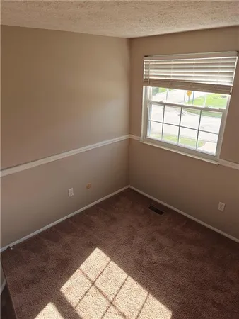 $2,200 | 117 Melody Drive, West Mifflin, PA 15122