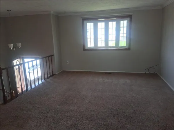 $2,200 | 117 Melody Drive, West Mifflin, PA 15122