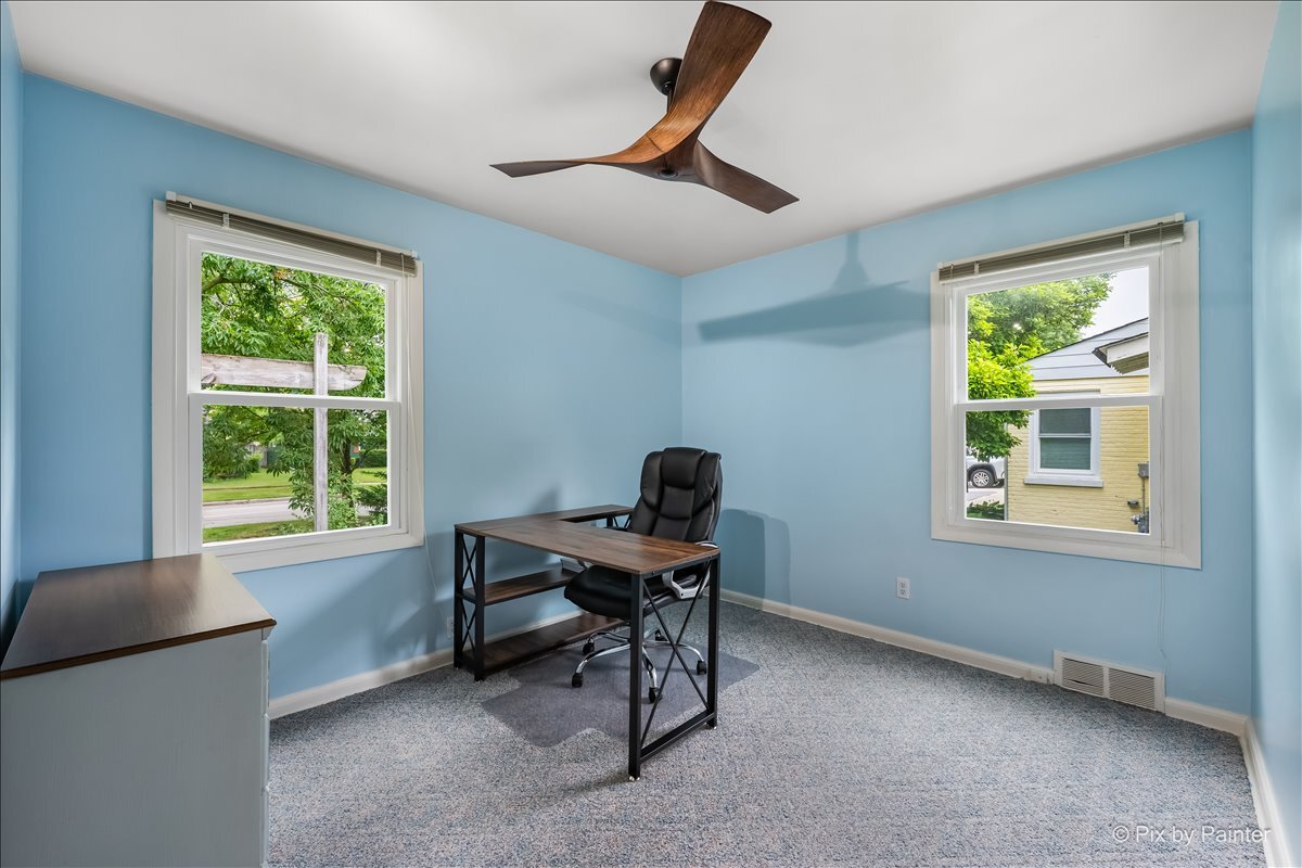 51 West Harrison Road Lombard, IL 60148 - Photo 12 of 37